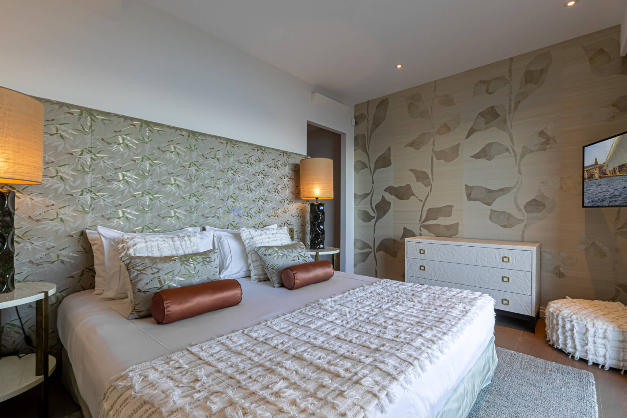 29Water’s Edge bedroom 1 Aria, Les Parcs