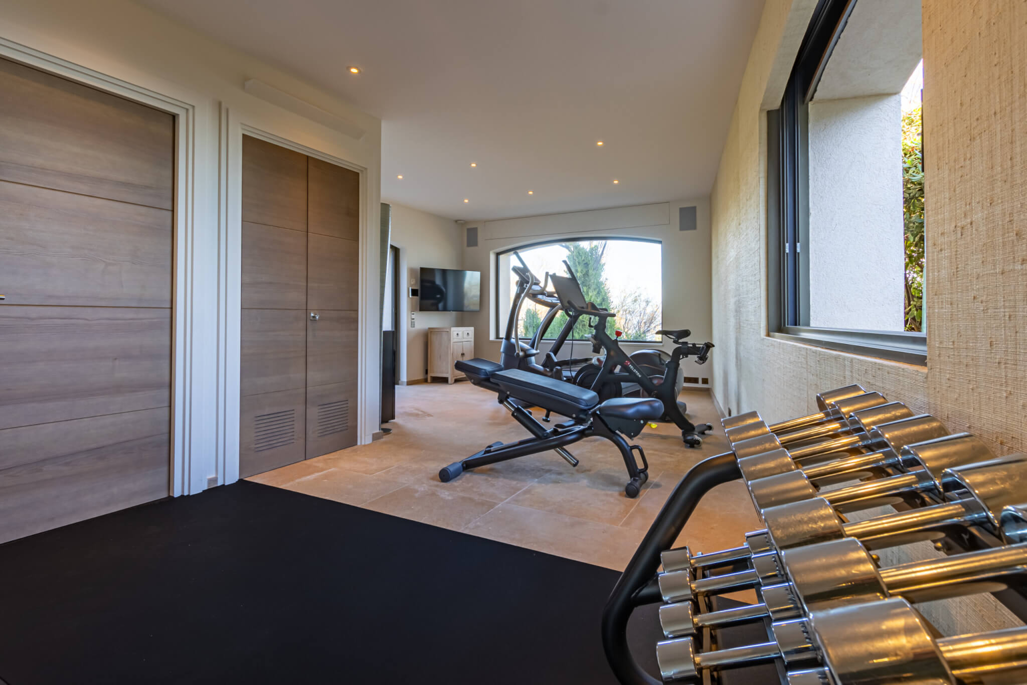 44Water’s Edge gym Aria, Les Parcs